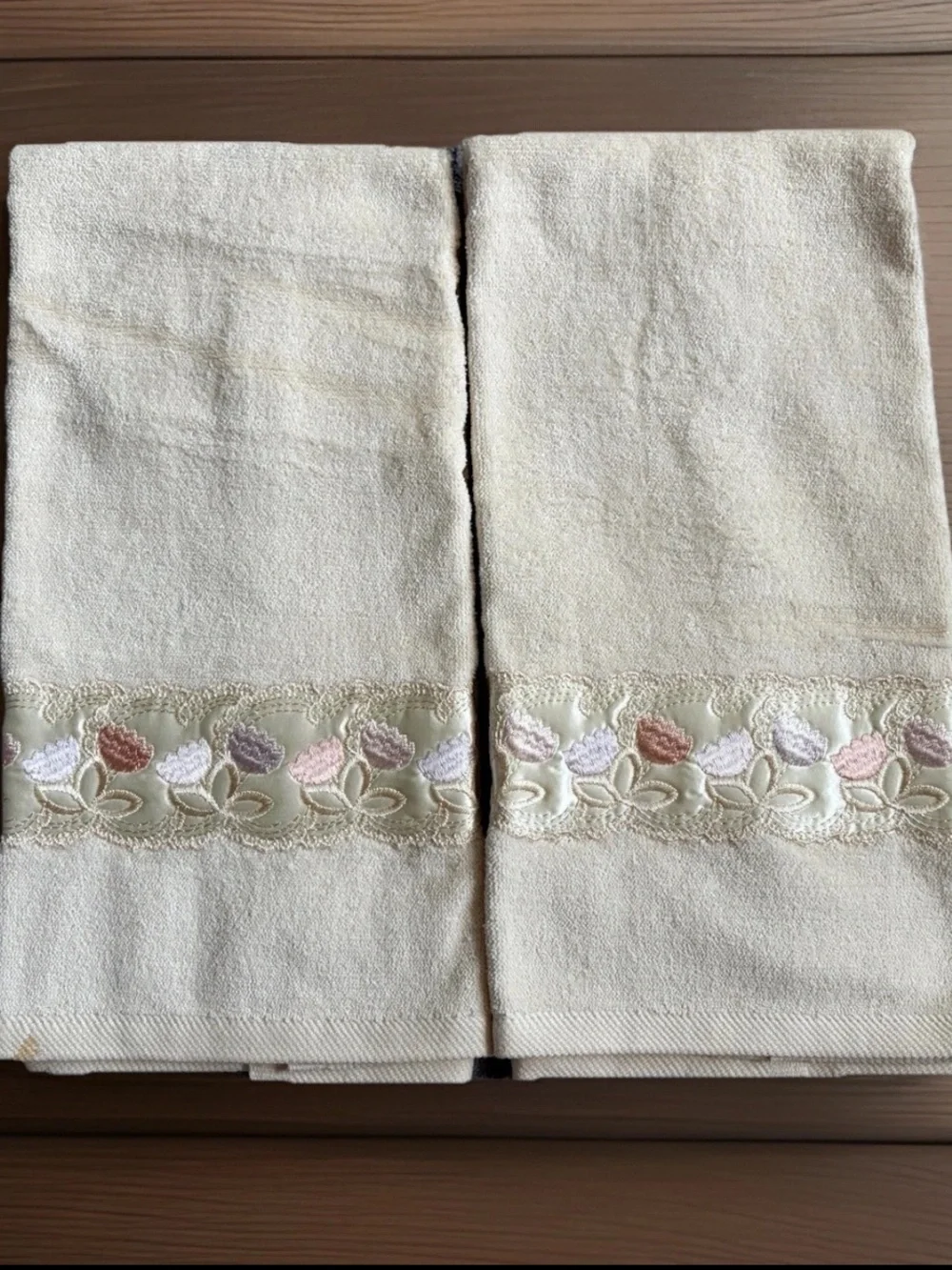 Vintage TROUSSEAU Towel Set 10pc Ivory Cotton Satin Flower Trim 1985 NEVER USED!